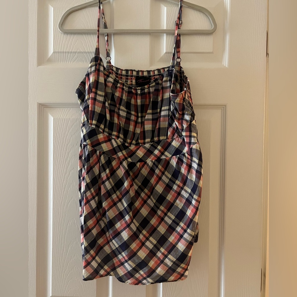 Torrid size 2 tank top